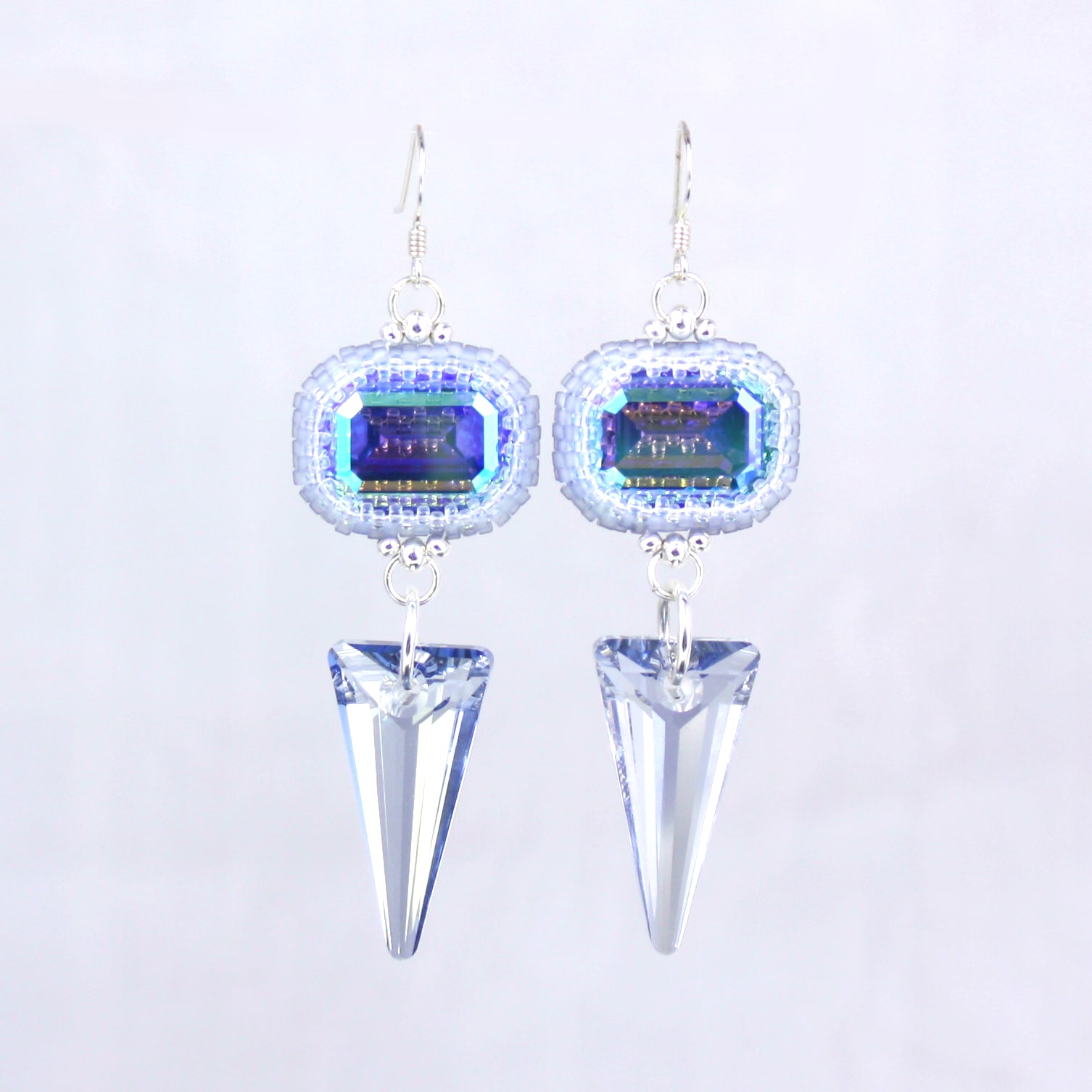 Icy spikes earrings